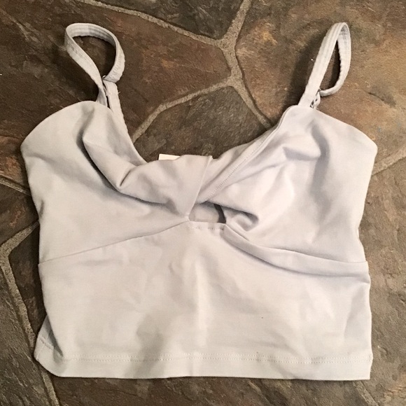 light blue hollister crop top nwt - Picture 2 of 3